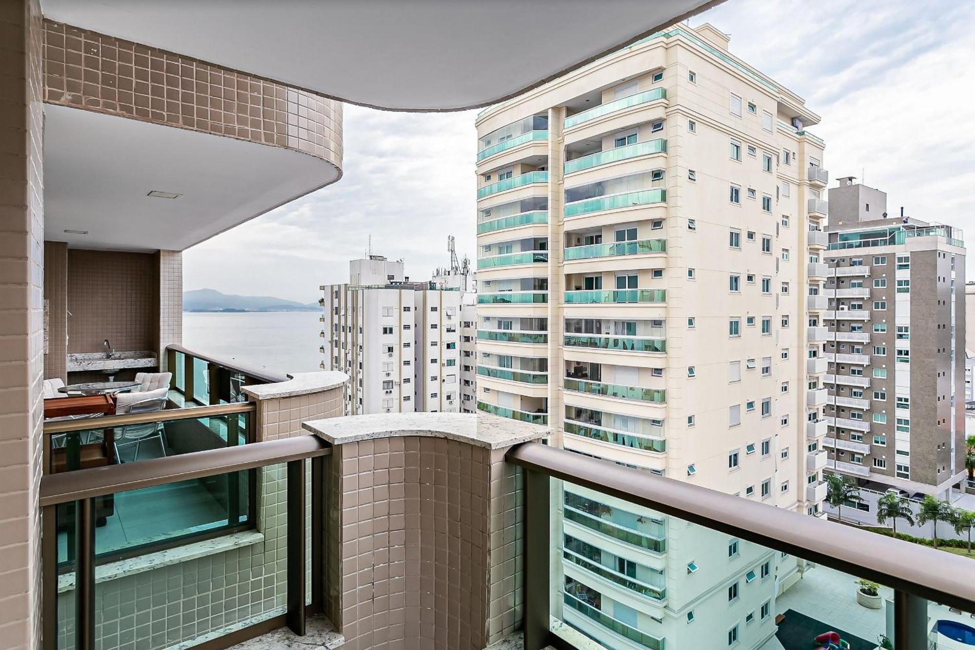 Apto Moderno A 10 Min Do Centro De Floripa Rmt801 Apartment Florianopolis Exterior photo